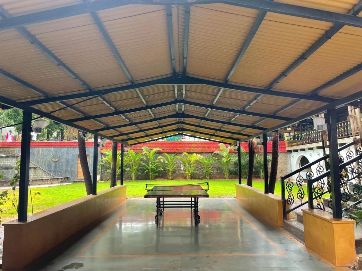 The Green Gate Resort Mulshi ภายนอก รูปภาพ