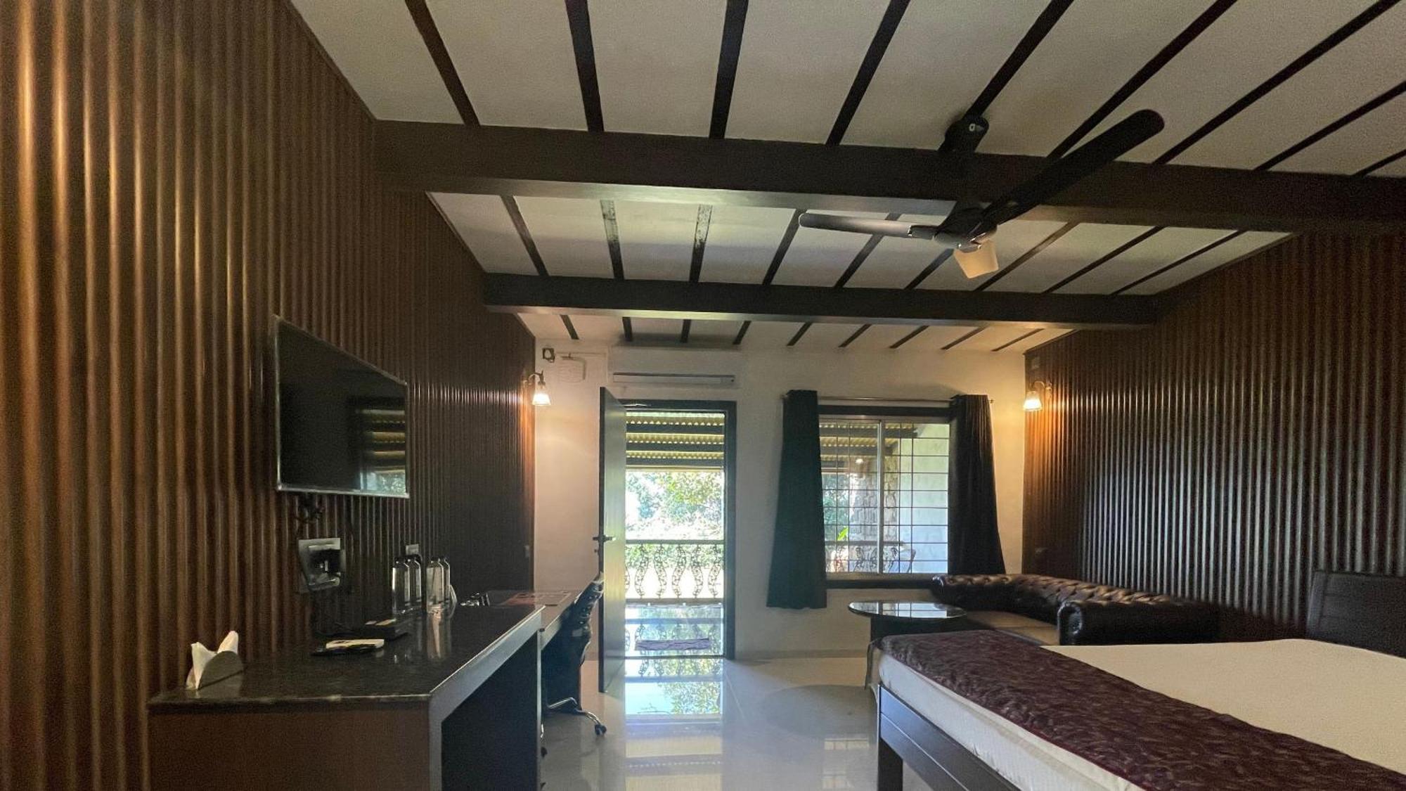 The Green Gate Resort Mulshi ภายนอก รูปภาพ