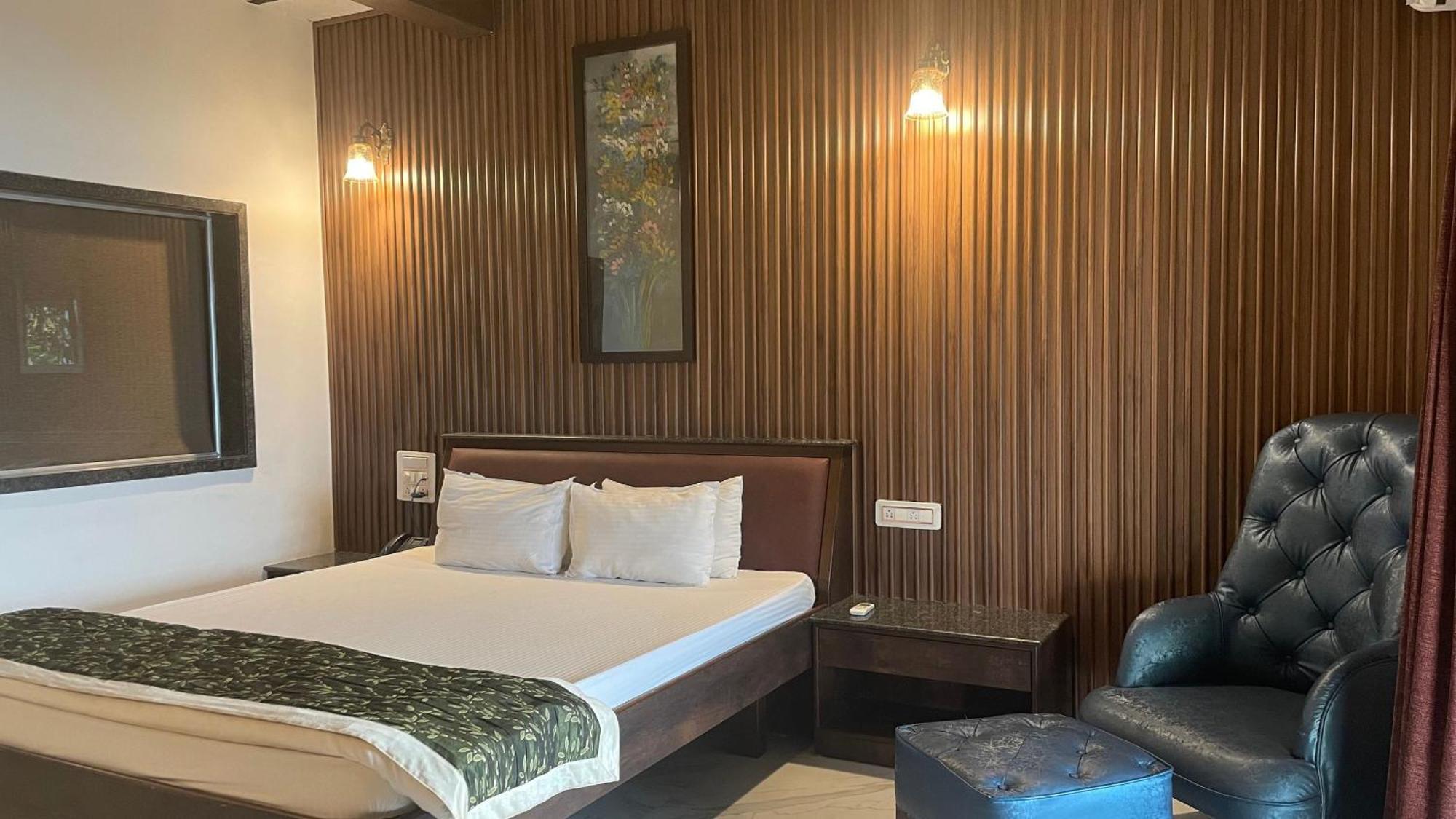 The Green Gate Resort Mulshi ภายนอก รูปภาพ